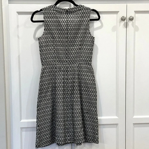 J. Crew Eyelet Lace Dress Women Sz 0 Sleeveless Black White For And Flare E7849 - Picture 2 of 5